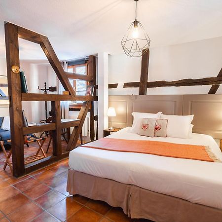 Les Suites - La Cour St Fulrad Saint-Hippolyte  Extérieur photo